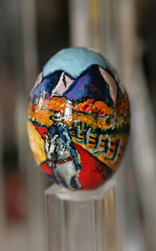 painted egg by Ms. Lyn Stallard, Ketchum, ID