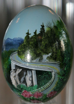 Painted egg by Wendy Payseur
