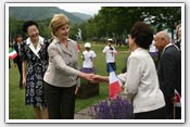 Link to Mrs. Bush's G8 Trip 2008