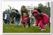 Link to White House Easter Egg Roll 2004 Photo Essays