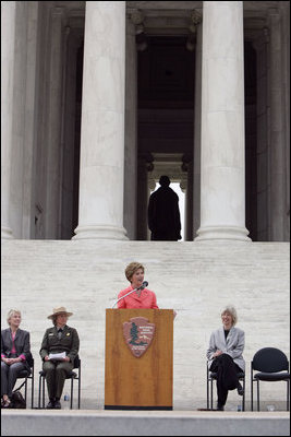 Laura Bush talks about America's national parks during a Junior Ranger campaign event at the Thomas Jefferson Memorial in Washington, D.C., April 21, 2005.