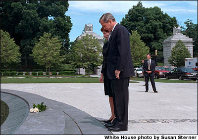 President Bush and Mrs. Bush visit Arlington Cemetery on Memorial Day. (May 28, 2001) White House photo by Susan Sterner.