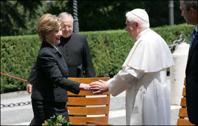 Mrs. Laura Bush meets with His Holiness Pope Benedict XVI, June 13, 2008, accompanied by President Bush.