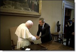 President Bush visits His Excellency Pope John Paul II at Vatican City May 28, 2002. White House photo by Eric Draper.