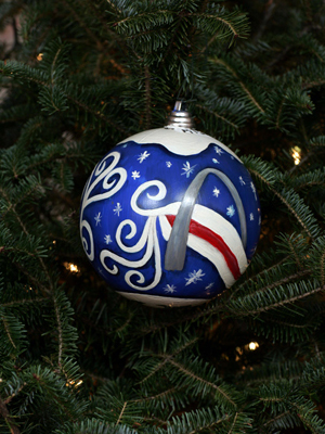 Missouri Congressman Russ Carnahan selected artist Steve Beutel II to decorate the 3rd District's ornament for the 2008 White House Christmas Tree