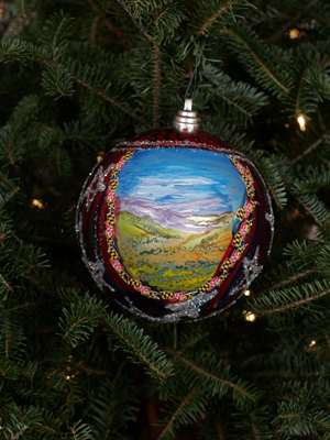 Maryland Congressman Chris Van Hollen selected artist Millie Shott to decorate the 8th District's ornament for the 2008 White House Christmas Tree