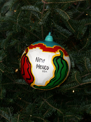 New Mexico Senator Pete Domenici selected artist Darryl Willison, Jr. to decorate the State's ornament for the 2008 White House Christmas Tree. 
