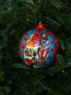 Missouri Congressman Lacy Clay selected artist Robert A. Powell to decorate the 1st District's ornament for the 2008 White House Christmas Tree.