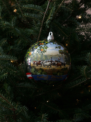 Florida Congressman Adam Putnam selected artist Thomas Brooks to decorate the 12th District's ornament for the 2008 White House Christmas Tree.