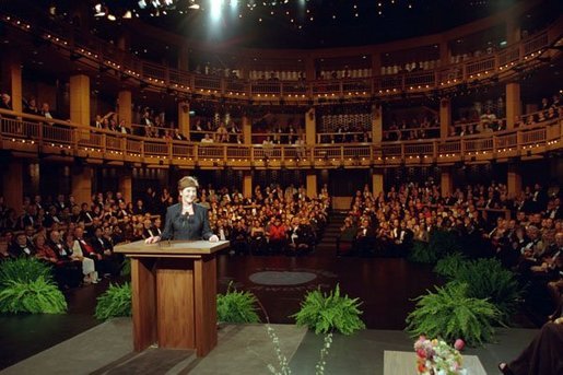 Laura Bush addresses the Golden Apple Awards ceremony attendees at the Shakespeare Theater in Chicago, Illinois May 14, 2001. White House photo by Paul Morse.