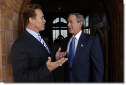 President George W. Bush meets with California Governor-Elect Arnold Schwarzenegger in Riverside, Calif., Thursday, Oct. 16, 2003.  White House photo by Eric Draper