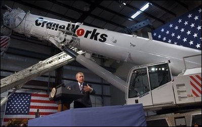 President George W. Bush delivers remarks on the economy at CraneWorks\' equipment warehouse in Birmingham, Ala., Monday, Nov. 3, 2003. White House photo by Eric Draper. White House photo by Eric Draper