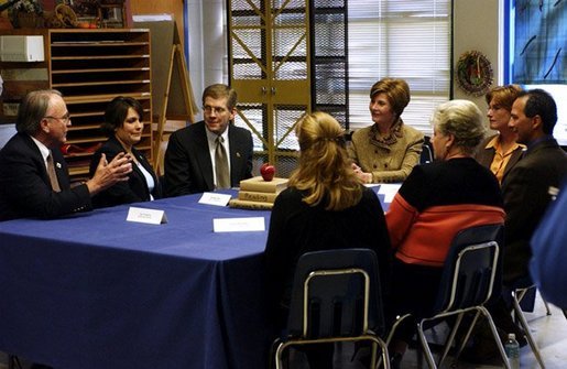 Laura Bush discusses reading skill development for middle and high school-aged children in a roundtable conversation at Discovery Middle School in Orlando, Fla., Wednesday, Jan. 21, 2004. White House photo by Tina Hager