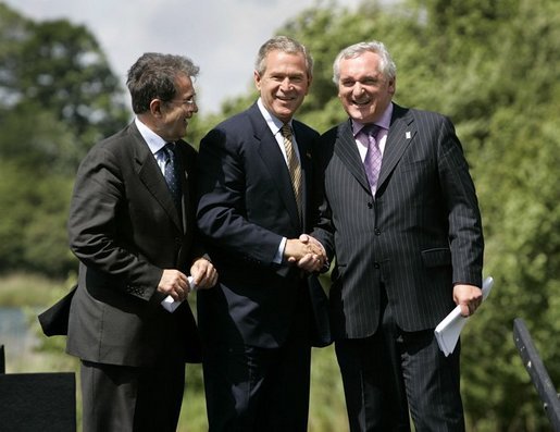 President George W. Bush joins Prime Minister of Ireland Bertie Ahern, right, and President of the European Commission Romano Prodi following their press conference at the Dromoland Castle in Shannon, Ireland, Saturday, June 26, 2004. White House photo by Eric Draper