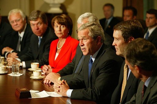 President George W. Bush hosts a bipartisan meeting with Members of the House and Senate in the Cabinet Room Wednesday, Sept. 8, 2004. White House photo by Tina Hager