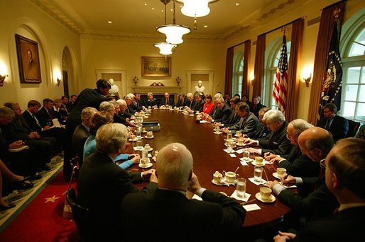 President George W. Bush hosts a bipartisan meeting with Members of the House and Senate in the Cabinet Room Wednesday, Sept. 8, 2004. White House photo by Tina Hager