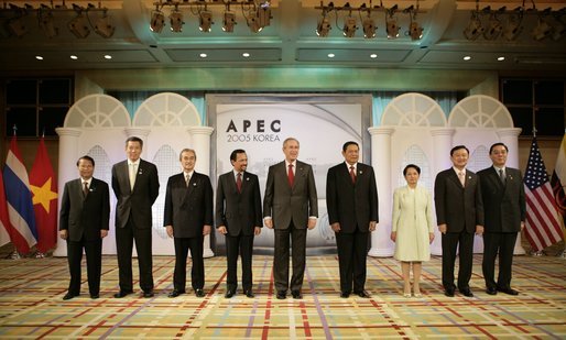 President George W. Bush stands with ASEAN leaders Friday, Nov. 18, 2005, at the Chosun Westin Hotel in Busan, Korea, site of the 2005 APEC conference. White House photo by Eric Draper