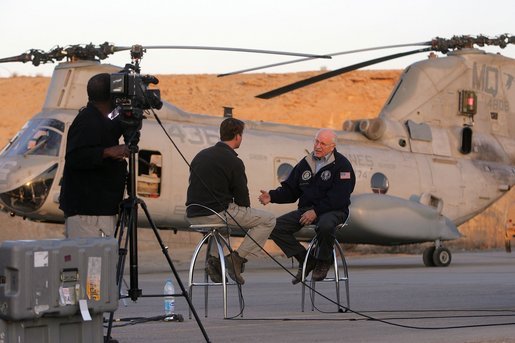 Terry Moran of ABC News interviews Vice President Dick Cheney at Al-Asad Airbase in Iraq, Sunday Dec. 18, 2005. White House photo by David Bohrer