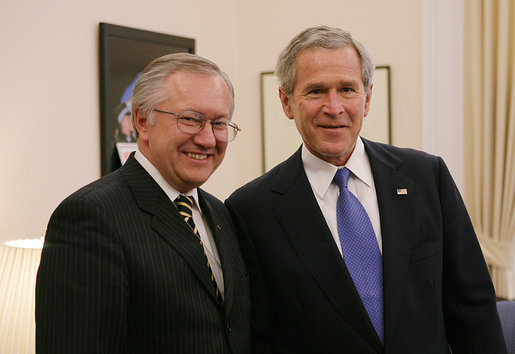 President George W. Bush meets with Ukrainian Foreign Minister Borys Tarasyuk, Friday, March 10, 2006 at the Eisenhower Executive Office Building in Washington. White House photo by Paul Morse