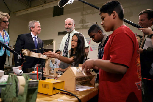 President George W. Bush and Education Secretary Margaret Spellings visit with a teacher and students at Parkland Magnet Middle School for Aerospace Technology in Rockville, Md., Tuesday, April 18, 2006. White House photo by Kimberlee Hewitt