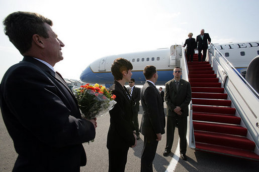 Officials from the United States and Lithuania line up on the tarmac to greet Vice President Dick Cheney and his wife Lynne Cheney upon their arrival Wednesday, May 3, 2006 to Vilnius, Lithuania. The Vice President's visit to Vilnius is the first stop in a three-nation, six-day trip that includes bilateral meetings with leaders of the Baltic and Black Sea regions at the Vilnius Conference 2006. White House photo by David Bohrer