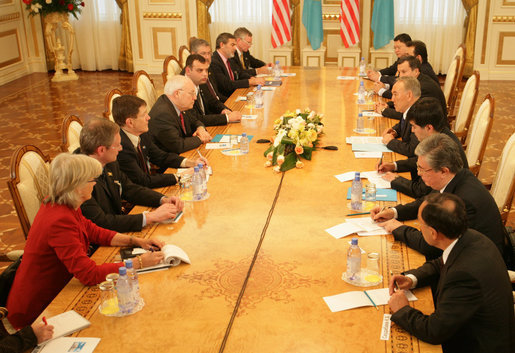 Vice President Dick Cheney, Kazakh President Nursultan Nazarbayev and delegations from the US and Kazakhstan conduct a bilateral meeting at the Presidential Palace in Astana, Kazakhstan, Friday, May 5, 2006. White House photo by David Bohrer