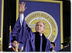 President addresses the 2006 graduation class at Mississippi Gulf Coast Community College in Biloxi, Miss., Thursday, May 11, 2006. "I am proud to stand before some of the most determined students at college or university in America," said the President. "Over these past nine months you have shown a resilience more powerful than any storm."  White House photo by Paul Morse