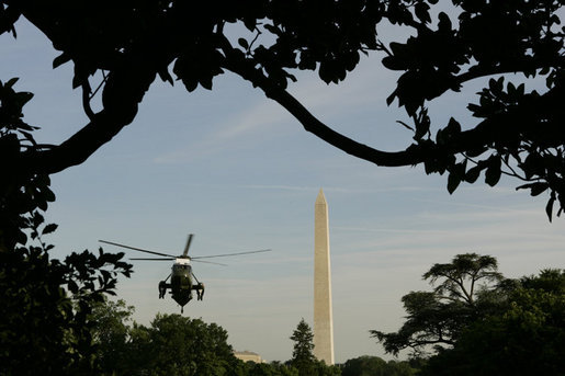 Marine One approaches the South Lawn Wednesday evening, May 24, 2006 returning President George W. Bush to the White House following his afternoon visit to Pennsylvania. White House photo by Shealah Craighead