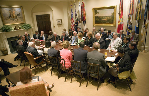 President George W. Bush discusses the War on Terror and Iraq with members of Congress in the Roosevelt Room at 3:35 p.m. Wednesday, June 7, 2006. White House photo by Eric Draper