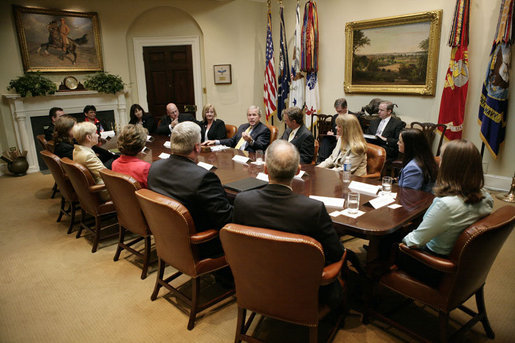 President George W. Bush meets with organizations that support the U.S. military in Iraq and Afghanistan in the Roosevelt Room Monday, June 26, 2006. White House photo by Eric Draper