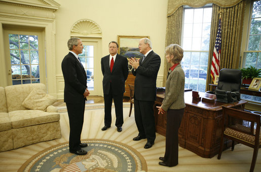 President George W. Bush meets with the leadership of the Southern Baptist Convention in the Oval Office Wednesday, Oct. 11, 2006. Pictured with the President are Dr. Morris Chapman, left, Dr. Frank Page and his wife Dayle Page. White House photo by Paul Morse