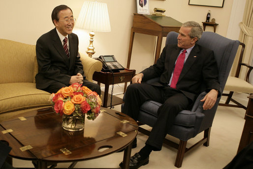 President George W. Bush talks with United Nations Secretary-General Designate Ban Ki-moon of the Republic of Korea Tuesday, Oct. 17, 2006, at the White House. White House photo by Eric Draper