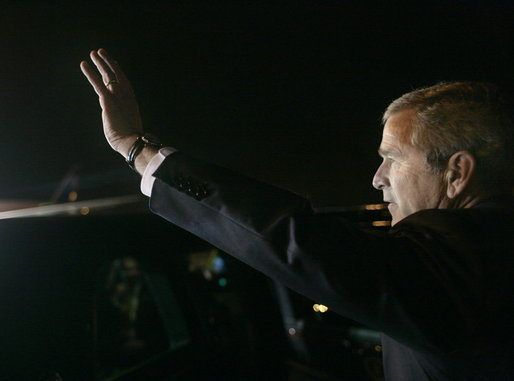 President George W. Bush waves upon arrival at Guarulhos International Airport aboard Air Force One in Sao Paulo, Brazil, March 8, 2007, the first stop of the President and Mrs. Laura Bush’s week-long trip to Latin America. White House photo by Eric Draper