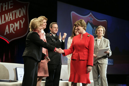 Mrs. Bush shakes hands with Marlene Klotz-Collins, National Advisory Board member, The Salvation Army, Friday, April 27, 2007, after delivering remarks during the Salvation Army’s National Advisory Organization Conference in Dallas, Texas. Also shown, from left, are Sally Sharp Harris, Programs, National Advisory Board Members, Ralph Bukowitz, Major, Community Relation & Development Secretary, Charlotte Anderson, NAOC Chairman, National Advisory Board Member, and Ruth Altshuler, National Advisory Board Member. White House photo by Shealah Craighead