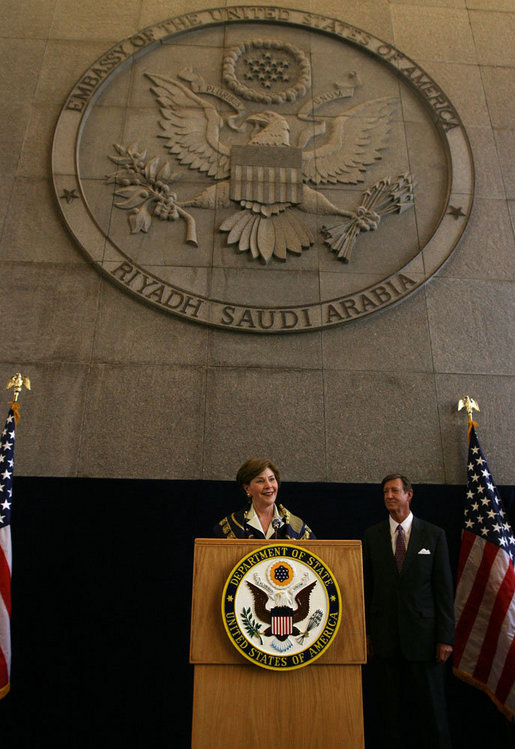 Mrs. Laura Bush addresses U.S. embassy staff Tuesday, Oct. 23, 2007, during her visit to Riyadh, Saudi Arabia. White House photo by Shealah Craighead