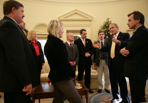 President George W. Bush meets with seven leaders of pro-democracy political parties and NGOs from Belarus, the last dictatorship in Europe, during their visit Thursday, Dec. 6, 2007, to the Oval Office. White House photo by Eric Draper