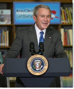 President George W. Bush addresses his remarks in support of No Child Left Behind Monday, Jan. 7, 2008, at the Horace Greeley Elementary School in Chicago, where President Bush urged Congress to reauthorize No Child Left Behind. White House photo by Joyce N. Boghosian