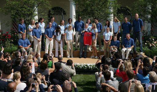 President George W. Bush joins the 2008 U.S. Olympic Team for a photo opportunity Monday, July 21, 2008, in the Rose Garden of the White House. White House photo by Shealah Craighead