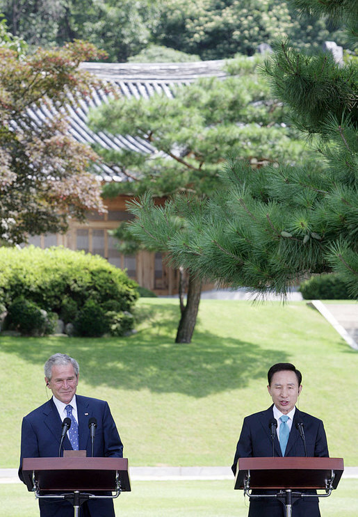 President George W. Bush and South Korean President Lee Myung-bak speak with reporters at a joint news conference Wednesday, Aug. 6, 2008, at the Blue House presidential residence in Seoul, South Korea. White House photo by Chris Greenberg