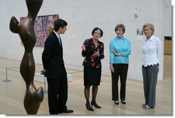 Mrs. Laura Bush is given a tour of the Nasher Sculpture Center by Acting Chief Curator Jed Morse, left, Trustee Nancy Nasher, second from left, and Debbie Francis, right, on Friday, Sept. 19, 2008, in Dallas, Texas. White House photo by Chris Greenberg