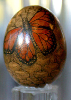 Painted egg by Julie Reeve, Minneapolis, MN