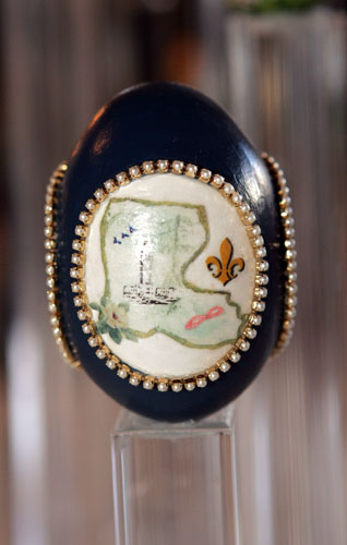 painted egg by Ms. Velta Bourgeois, Abbeville, LA
