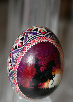Painted egg by Joanna Newell