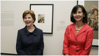 Mrs. Laura Bush and Mrs. Náda P. Simonyi, wife of Hungarian Ambassador András Simonyi, talk to members of the media after they viewed photographs Wednesday, Aug. 1, 2007, at the National Gallery of Art exhibit, FOTO: Modernity in Central Europe, 1918-1945.
