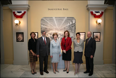 Mrs. Bush poses for a photo during a tour of the Smithsonian American Art Museum's Exhibit "To Honor of Your Company Is Requested: President Lincoln's Inaugural Ball" Thursday, April 17, 2008, in Washington, D.C. Mrs. Bush is joined by, from left to right, Ms. Alison McNally, Acting Under Secretary for Finance and Administration, Smithsonian Institute, Dr. Richard Kurin, Acting Under Secretary for History, Art and Culture, Smithsonian Institute, Mrs. Sarah Brown, wife of Prime Minister of the United Kingdom, Lady Sheinwald, wife of the British Ambassador to the United States, and Mr. Charles Robertson, Guest Curator, "the Honor of Your Company Is Requested: President Lincoln's Inaugural Ball" Exhibit.