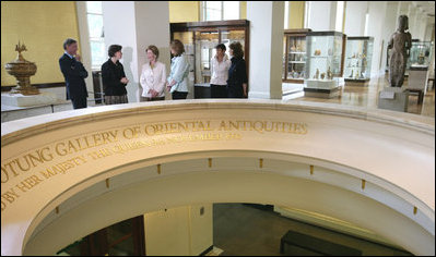 Mrs. Laura Bush tours the British Museum gallery of oriental antiquities in London, Monday, June 16, 2008 where she was shown the Afghani and Burmese Collections.