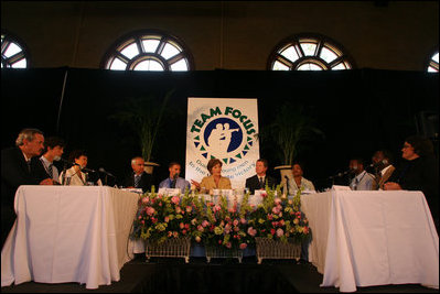 As part of Helping America’s Youth initiative, Mrs. Laura Bush participates in a roundtable discussion during a visit to Team Focus’ National Leadership Camp Thursday, June 21, 2007, in Mobile, Ala. Team Focus recently initiated a mom’s support group, where mothers can discuss the challenges of parenting fatherless boys.