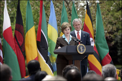 Mrs. Laura Bush is joined by President George W. Bush as she delivers remarks during a ceremony marking Malaria Awareness Day Wednesday, April 25, 2007, in the Rose Garden.