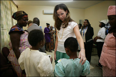 Barbara Bush meets and speaks with patients and their family members during a visit to the Korle-Bu Treament Center, Tuesday, Jan. 17, 2006 in Accra, Ghana.
