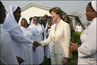 Laura Bush is greeted at Saint-Mary's Catholic Hospital in Gwagwalada, Nigeria Wednesday, Jan. 18, 2006.